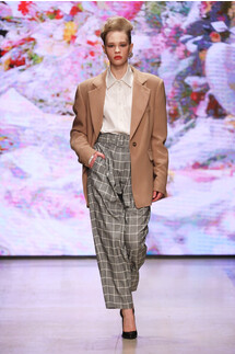 Product of Imitation Fall 2019 Ready-to-Wear / Product of Imitation осень-зима 2019 / Неделя моды: Москва